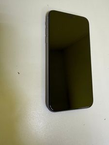 Б/у Мобільний телефон Apple iphone 11 64gb 01-200902255