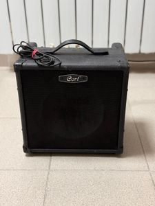 Б/у Комбоусилитель Cort cm20b 01-200904241