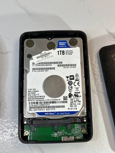 Б/в Жорсткий диск Wd blue 2.5" 1 tb wd10spzx 01-200905288