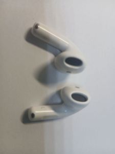 Б/у Наушники Apple airpods 4 01-200907019