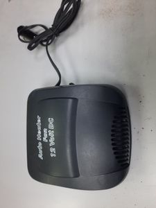 Б/в Обігрівач лобового скла Auto Heater Fan 12 volt dc 01-200909666