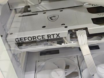 Б/в Системний блок Пк ryzen 9 9950k 32gb/2tb ssd/geforce rtx 5080 01-200912396