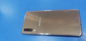 Б/в Мобільний телефон Samsung galaxy a7 2018 4/64gb sm-a750 01-200920908