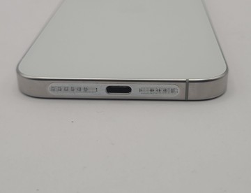 Б/в Мобільний телефон Apple iphone 15 pro max 512gb 01-200898678