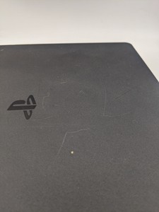 Б/в Ігрова приставка Sony playstation 4 slim 1tb 01-200906640