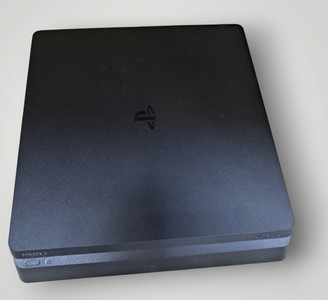 Б/в Ігрова приставка Sony ps 4 slim 1tb 01-200909826