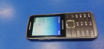 Б/в Мобільний телефон Samsung s5610 01-200976751