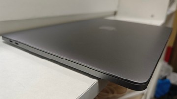 Б/в Ноутбук Apple a1989 macbook pro 13,3" core i7 2,7ghz/ram16gb/ssd500gb/intel iris plus graphics 655 01-200981709
