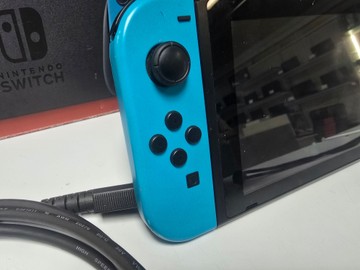Б/в Ігрова приставка Nintendo switch 01-200950508