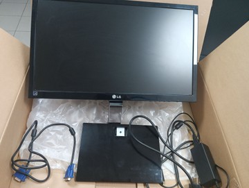 Б/в Монітор Lg flatron e2260t-pn 01-200990482