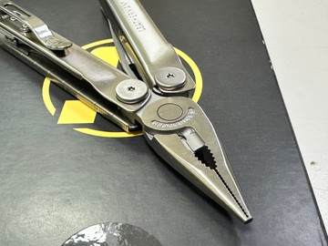 Б/у Мультитул Leatherman curl 01-200996548