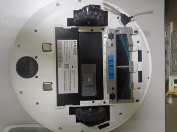 Б/у Робот-пылесос Samsung jet bot vr30t80313 зі станцією самоочищення 01-201038965