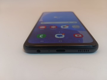 Б/в Мобільний телефон Samsung galaxy a23 sm-a235f 4/64gb 01-201042146