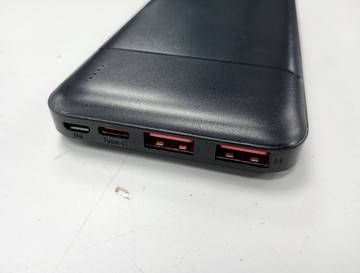 Б/в Повербанк Rivacase va2031 10000mah 01-201090398