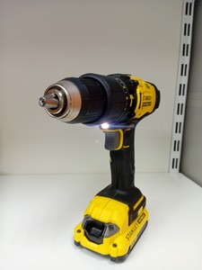 Б/в Акумуляторний шурупокрут Stanley scd711 01-201116380