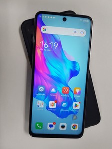 Б/в Мобільний телефон Tecno camon 18p 8/128gb 01-201180842