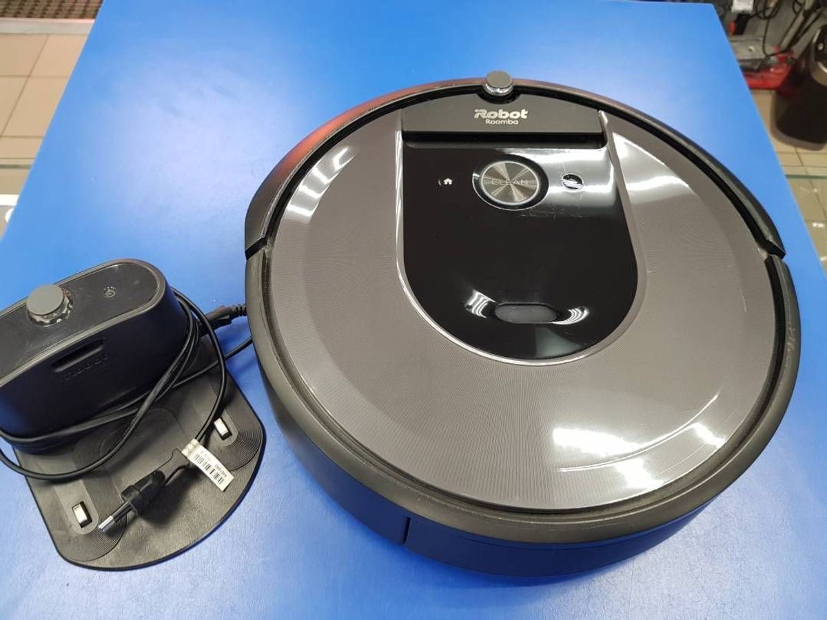 Irobot roomba i7