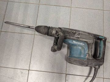 01-200371696: Makita hm1203c
