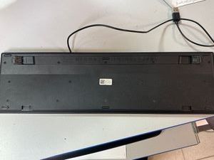 01-200570657: Dell kb216