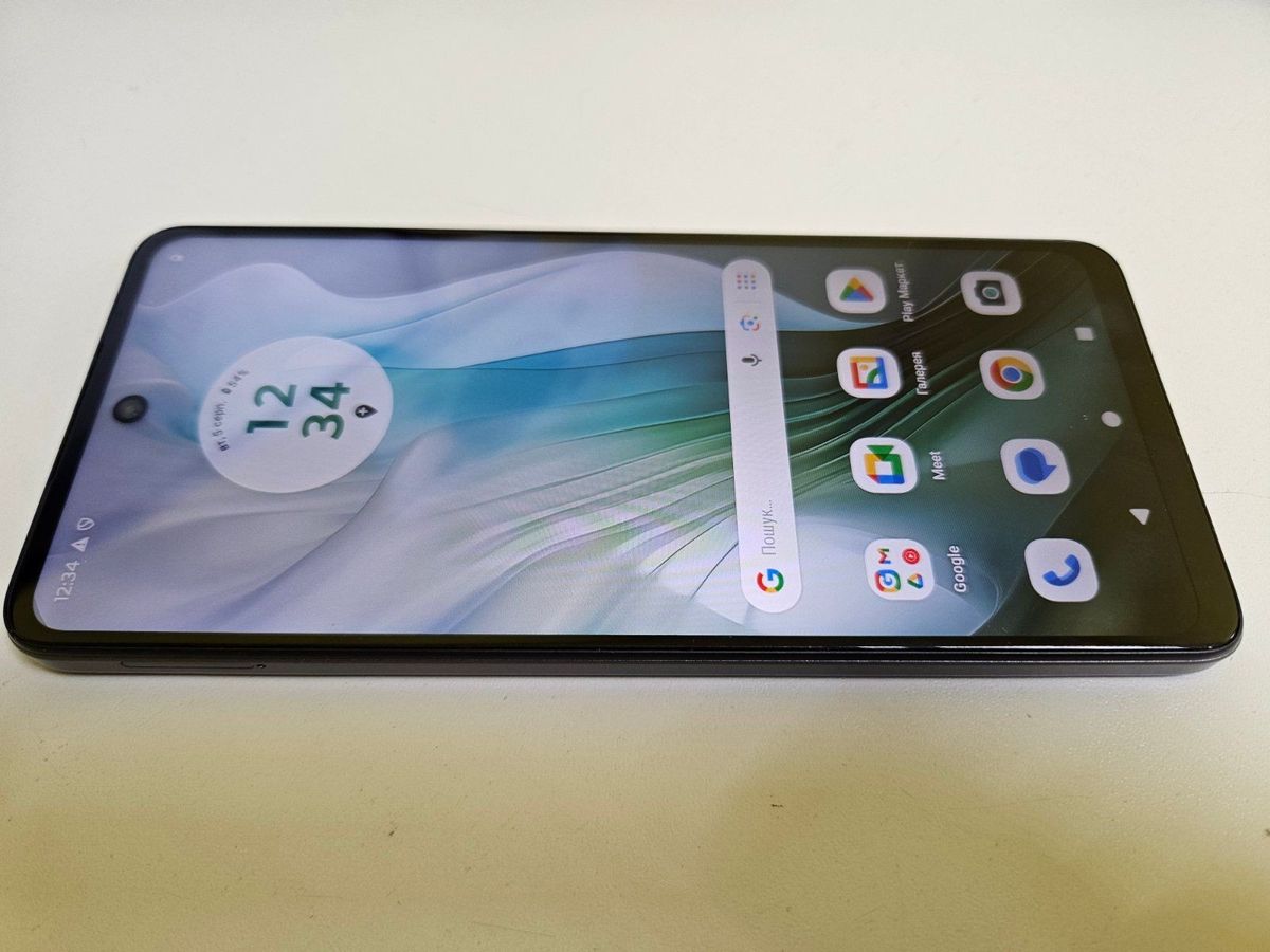 moto e14 4/64gb