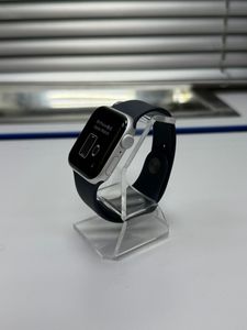 01-200586363: Apple watch se 2 gps 40mm aluminum case with sport