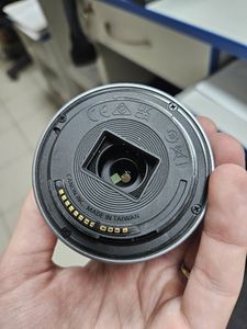 01-200636893: Canon rf-s 55-210mm f/5-7.1 is stm