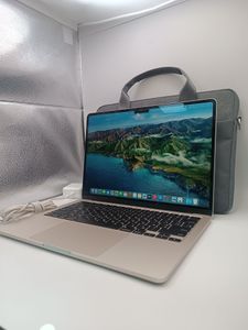 01-200744972: Apple macbook air 13,6" m2 2022