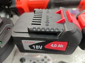 01-200795785: Felisatti p52211 упм - 180/18л3 2акб + зарядка