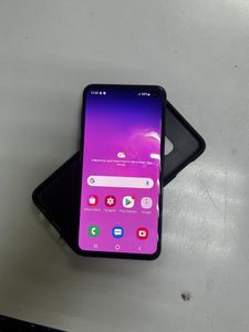 Б/в Мобільний телефон Samsung galaxy s10e sm-g970 ds 6/128gb 01-200815587