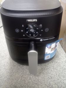 Б/у Фритюрница Philips airfryer na231/00 01-200826115