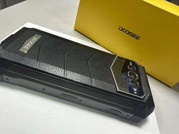Б/в Мобільний телефон Doogee v max 12/256gb 01-200795442