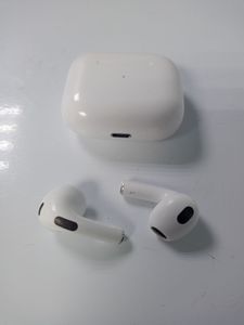 Б/в Навушники Apple airpods 3rd generation 01-200840612