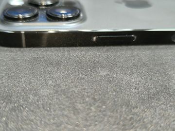 Б/в Мобільний телефон Apple iphone 14 pro 256gb esim 01-200855897