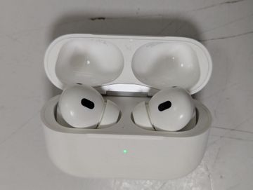 Б/в Навушники Apple airpods pro 2nd generation with magsafe charging case usb-c 01-200858894