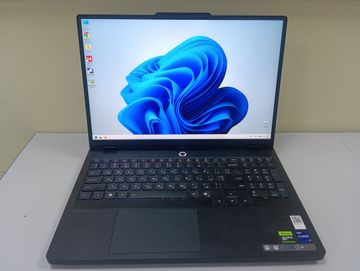 Б/в Ноутбук Lenovo 16/core i9-14900hx ddr5/32gb ddr5/hdd *відсутній/ssd 1000 gb/rtx 5070 8gb 01-200856392