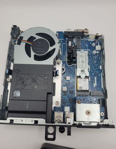 Б/в Системний блок Dell mini pc/ pro micro / i3 14100t / ddr5 16gb/ ssd 512gb / uhd 01-200860310