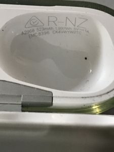 Б/в Навушники Apple airpods pro 2nd generation with magsafe charging case usb-c 01-200865164