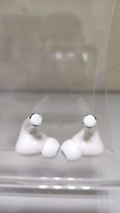 Б/в Навушники Apple airpods pro 2nd generation with magsafe charging case usb-c 01-200876822