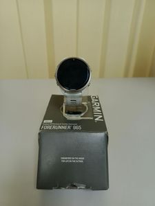 Б/в Смарт-годинник Garmin forerunner 965 carbon titanium bezel w. blk case blk/powder s 01-200874229