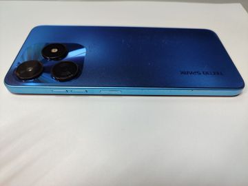 Б/у Мобильный телефон Tecno spark 10 8/128gb 01-200888199