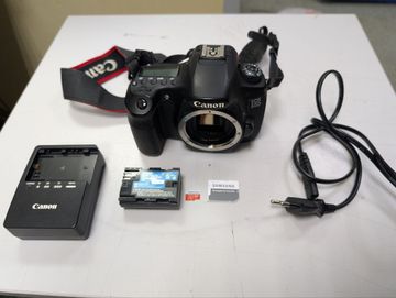 Б/в Фотоапарат Canon eos 60d 01-200896702