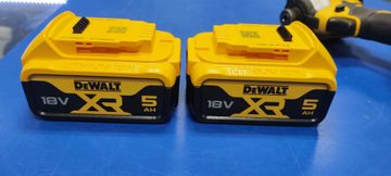Б/в Шурупокрут Dewalt dcf850e2t 01-200899322
