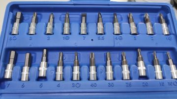 Б/в Набір автоінструментів New Tools 46 шт 16-000273683