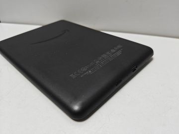 Б/у Электронная книга Amazon kindle 10th gen 01-200907084