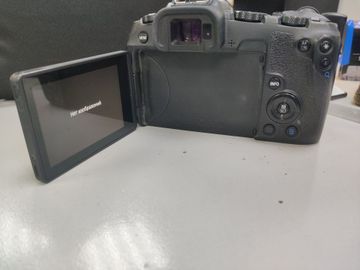 Б/в Фотоапарат Canon eos rp body 01-200911665