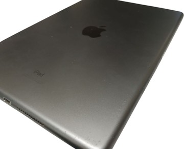 Б/в Планшет Apple ipad 10.2" 2020 wi-fi 32gb 01-200897271