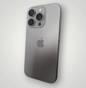 Б/у Мобільний телефон Apple iphone 16 pro 256gb 01-200908285