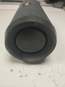 Б/у Акустика Jbl flip essential 2 01-200934095