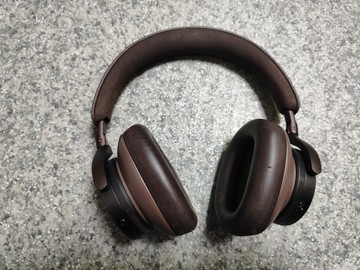 Bang & Olufsen beoplay h95 chestnut