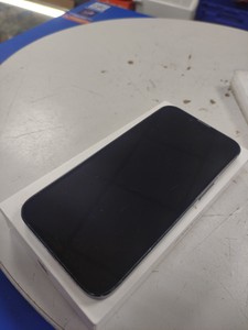 Б/в Мобільний телефон Apple iphone 14 128gb 01-200912334